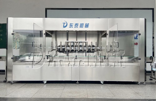 直線式食用油灌裝機(jī)灌裝精度怎么調(diào)？學(xué)會(huì)了真的很重要